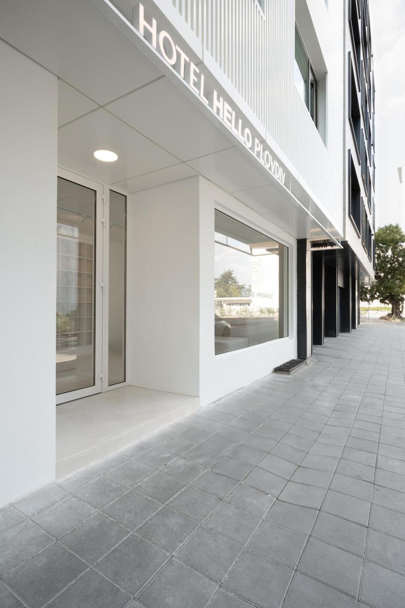 Hotel Hello Plovdiv - Free Parking And Pet Friendly Ngoại thất bức ảnh