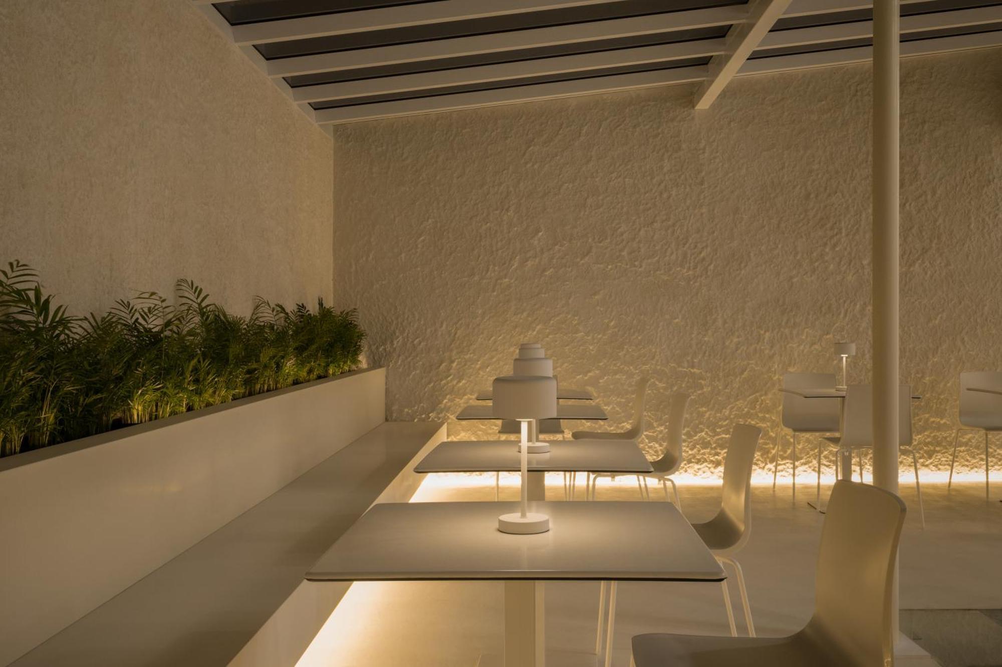 Hotel Hello Plovdiv - Free Parking And Pet Friendly Ngoại thất bức ảnh