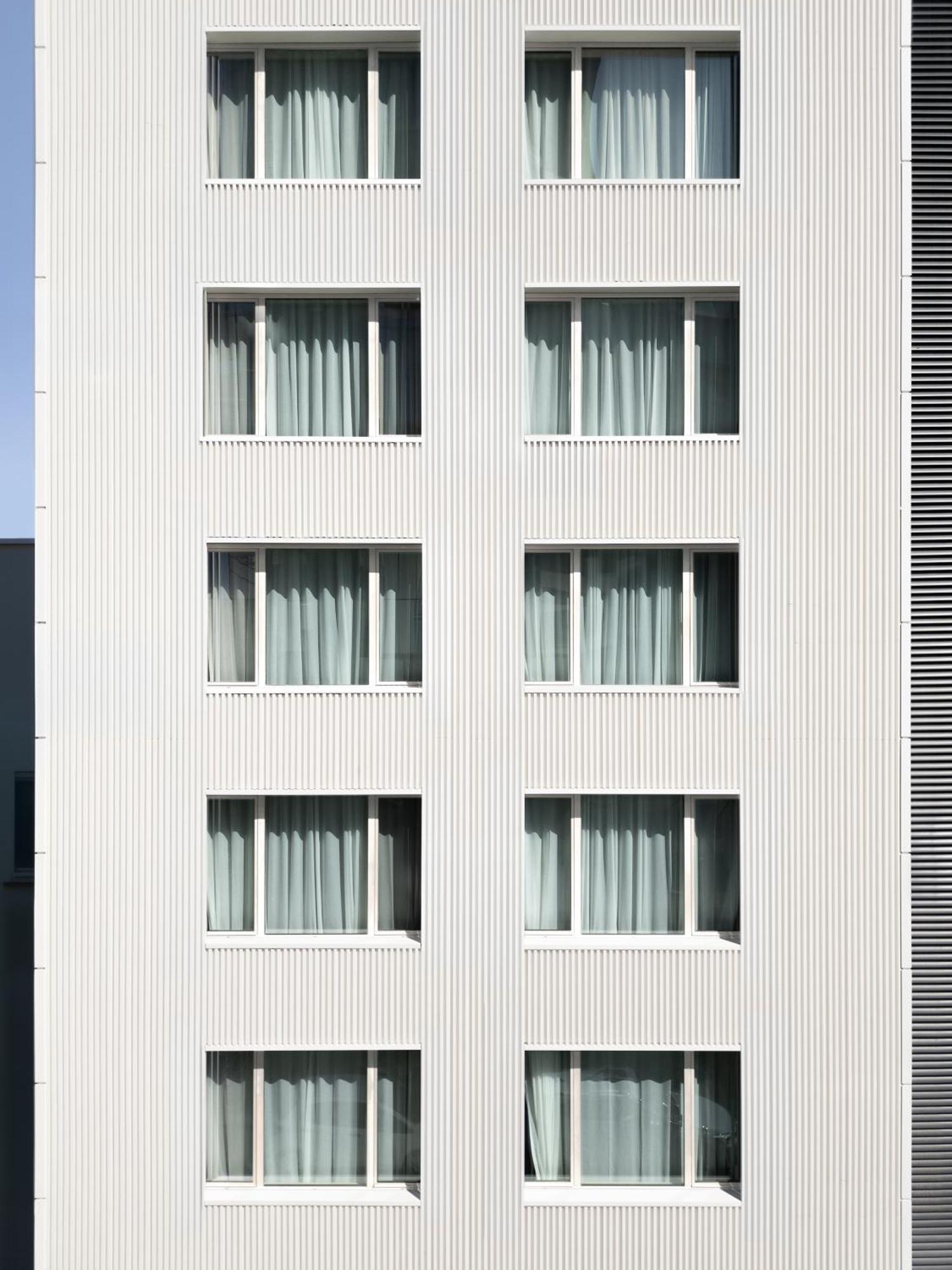 Hotel Hello Plovdiv - Free Parking And Pet Friendly Ngoại thất bức ảnh